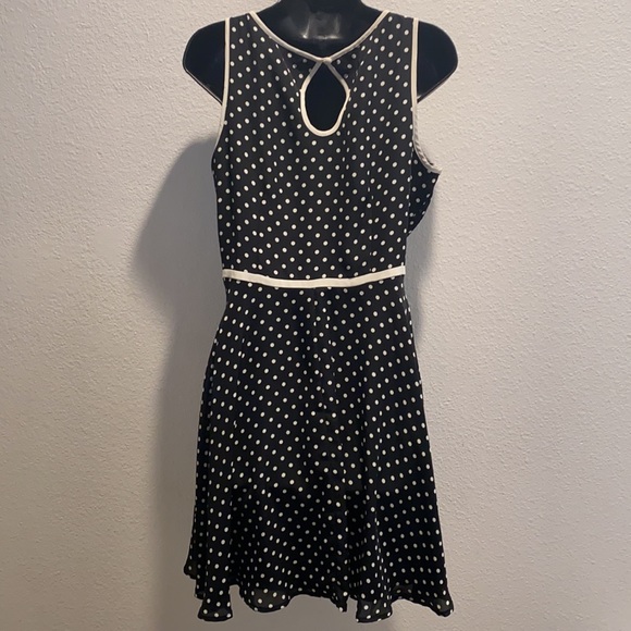 LC Lauren Conrad black and white Polk a dot dress size 10 fits like a Medium 💕 - Picture 6 of 8